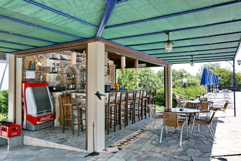 Hotel Pela Szkála Kalonísz Kültér fotó